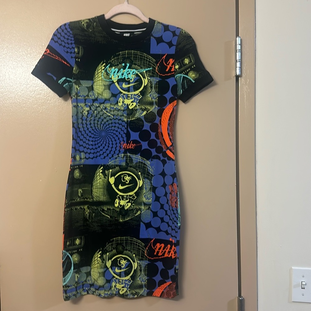 nike dress
